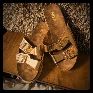 Mia rose gold platform sandal